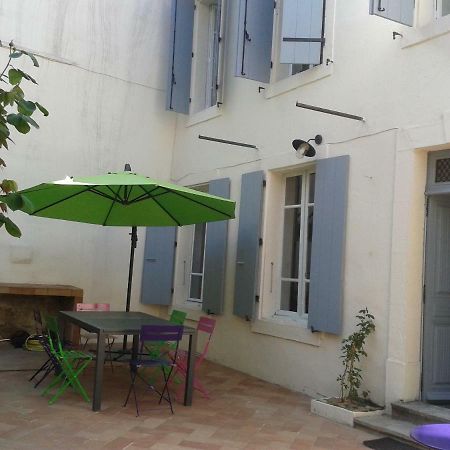 Вилла Chez Clementine Montolieu Экстерьер фото