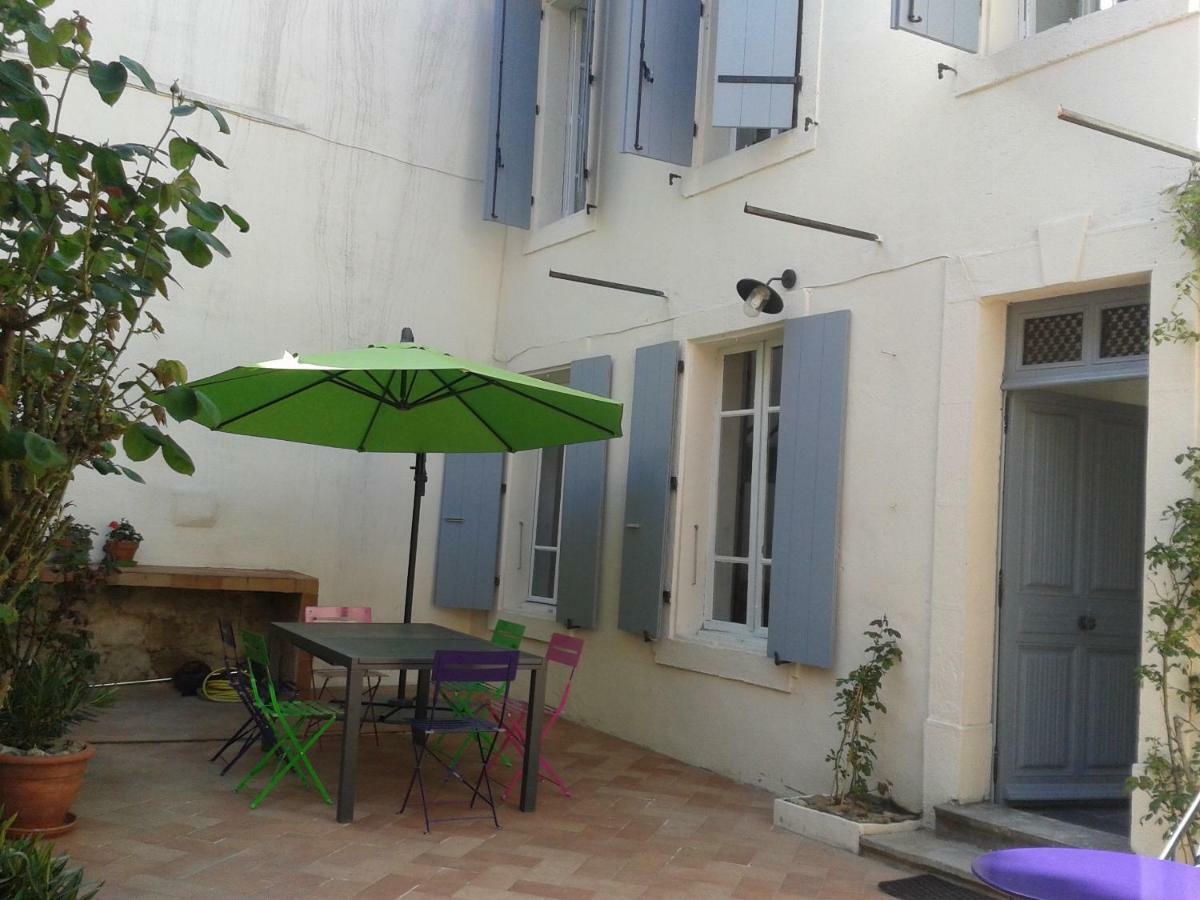 Вилла Chez Clementine Montolieu Экстерьер фото